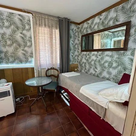 Ritz Lionsclass * Venecia