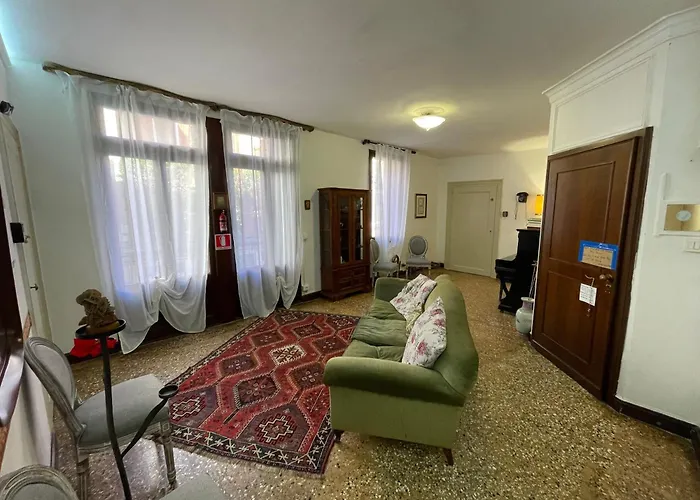 Ritz Lionsclass Venezia