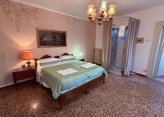 招待所 Ritz Lionsclass *