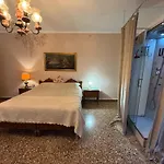 Ritz Lionsclass Vendégház *