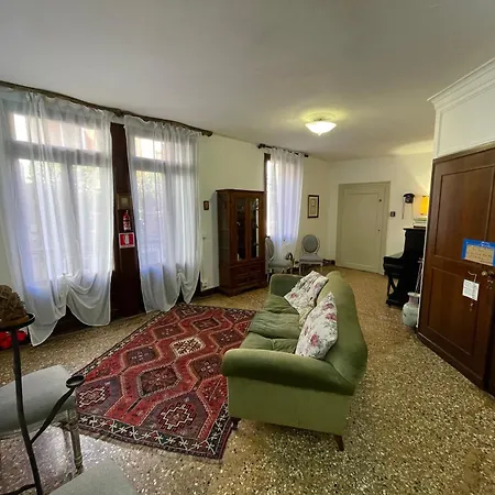 Ritz Lionsclass Venedig