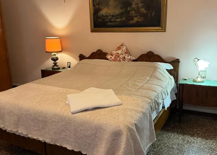 Ritz Lionsclass بيت ضيافة