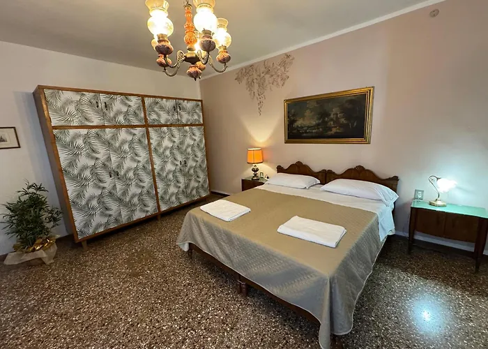 Ritz Lionsclass * البندقية