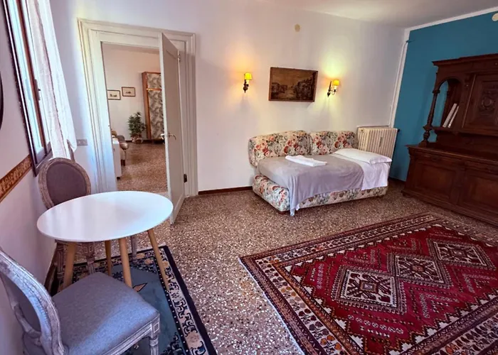 بيت ضيافة Ritz Lionsclass البندقية